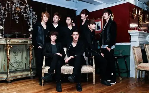 韩国帅气俊朗的完美组合super junior m图片