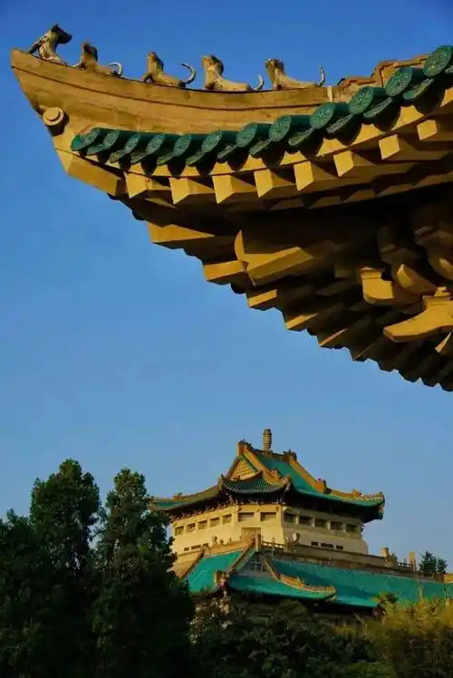 投票| "绿色建筑"——第六届武汉大学"最美建筑"影像系列大赛需要你的