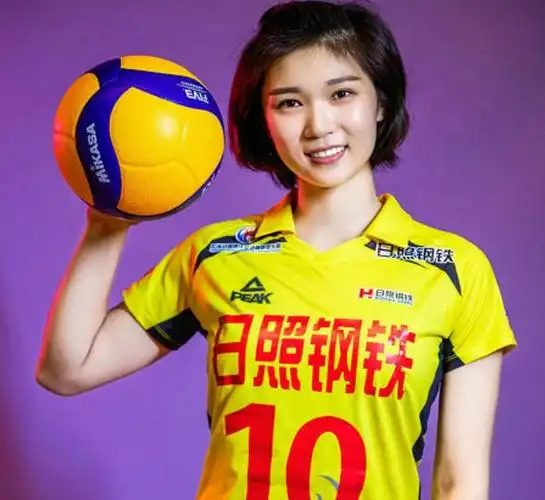 女排名将王梦洁:两度夺冠,渴望参加巴黎奥运会!