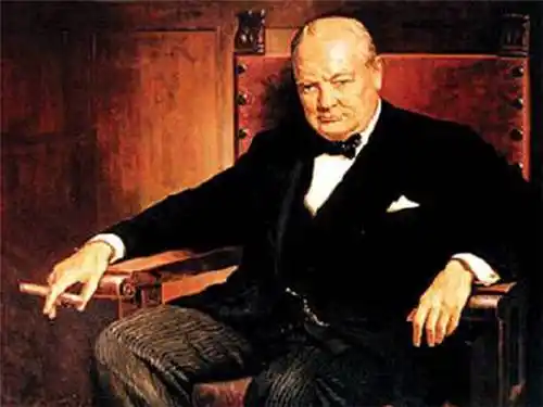 演说家,作家,记者,出身于贵族家庭,父亲伦道夫勋爵曾任英国财政大