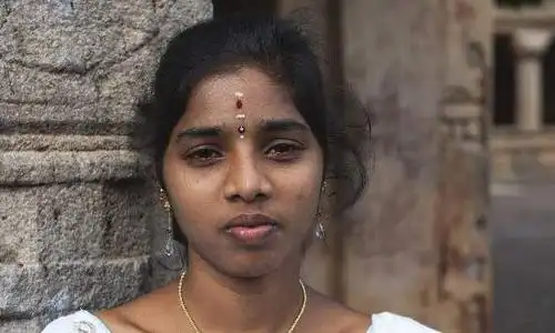 印度低种姓如何成为高种姓具体有三个步骤