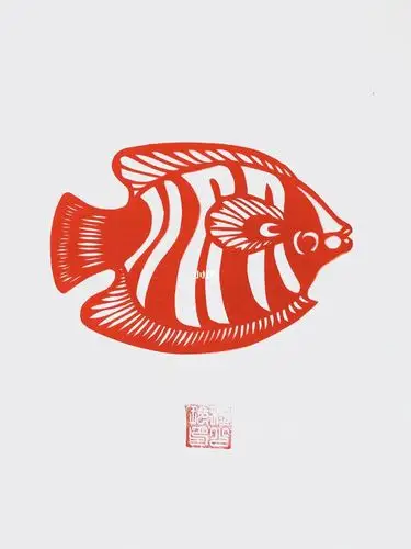 现代剪纸海洋里的动物朋友热带鱼刻纸