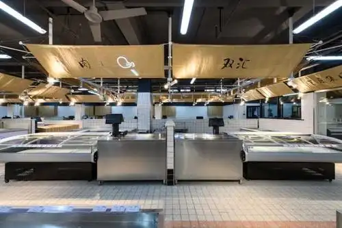 菜市场改造成荧光色,还有哪些设计让你觉得「反常态」?