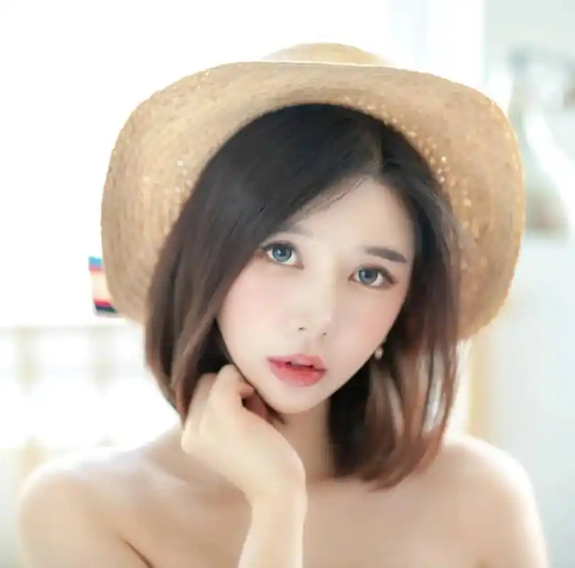 韩国女神车模songjooa高清写真,是你的菜吗?#最美车模 - 抖音