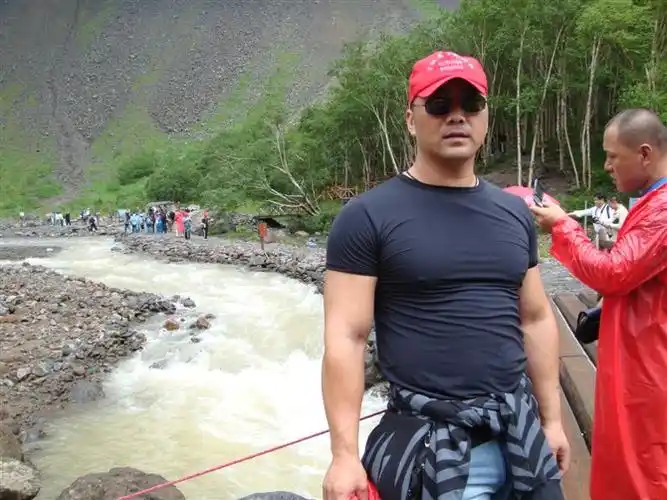 肌肉壮熊【6】--长白风采!》