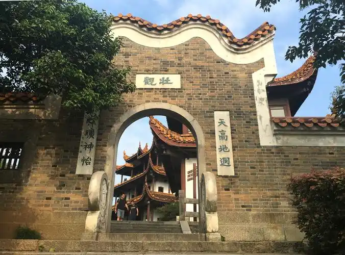 天心阁被视为古城长沙的标志,去长沙旅游不能不去的一个景点之一