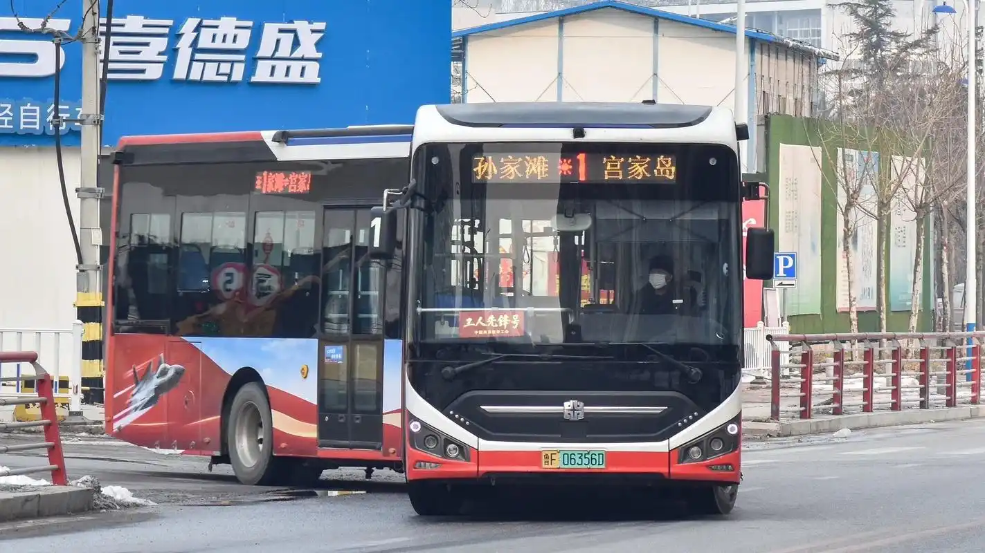 烟台公交波浪花颜色大赏.