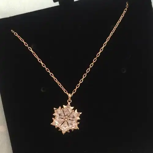 施华洛世奇雪花吊坠项链气质水晶百搭锁骨链七夕 送女友生日66524