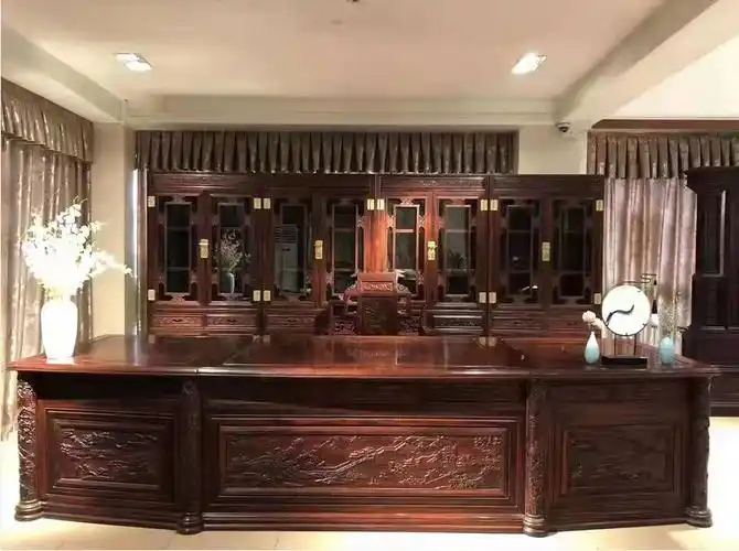 那么作为红木办公家具,名晟为何深得老板们喜爱呢?