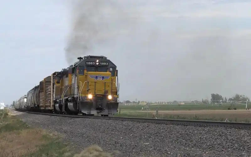 美国西部货运列车火车集