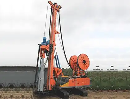 液动潜孔锤钻机(ak360×2)