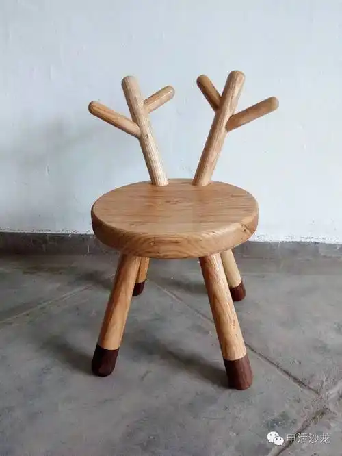 圣诞特别活动木艺超萌网红鹿角凳浦东喜玛拉雅店