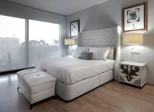 简约黑白风格30平米卧室装修效果图