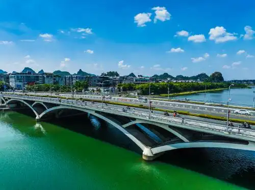 航拍中国广西桂林解放桥建筑