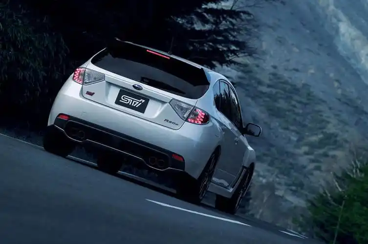 [转载]向我开炮 小钢炮40年发展历程