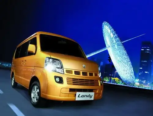 昌河铃木浪迪阳光版上市 车友火热测评