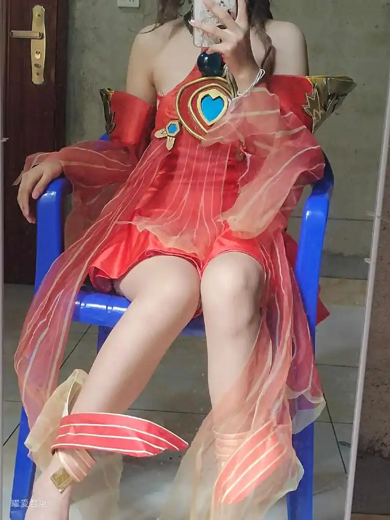 守望着大海,但我的伯符永远回不来了#大乔 #王者荣耀#cos - 抖音