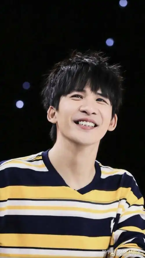 你相册里边有没有爱不释手的大张伟的照片