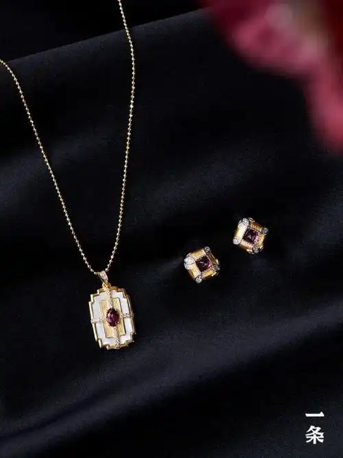 中古设计宝石首饰,红宝石,透辉石,藏不住的高级感|项链|耳钉|石榴石