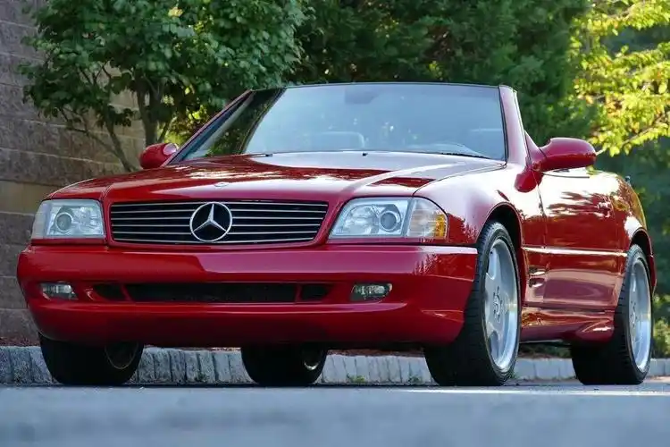 经典老车2002款奔驰sl500