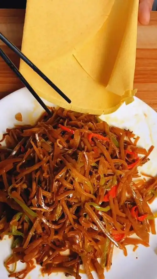 咸菜煎饼怎么做好吃 咸菜煎饼怎么做好吃视频