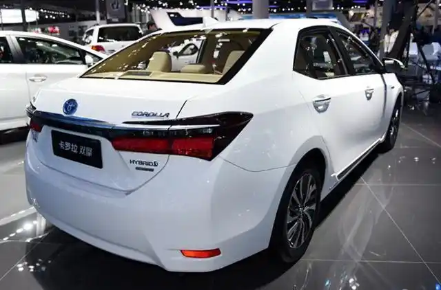 丰田卡罗拉插电混动怎么样,丰田卡罗拉插电混动介绍_易车