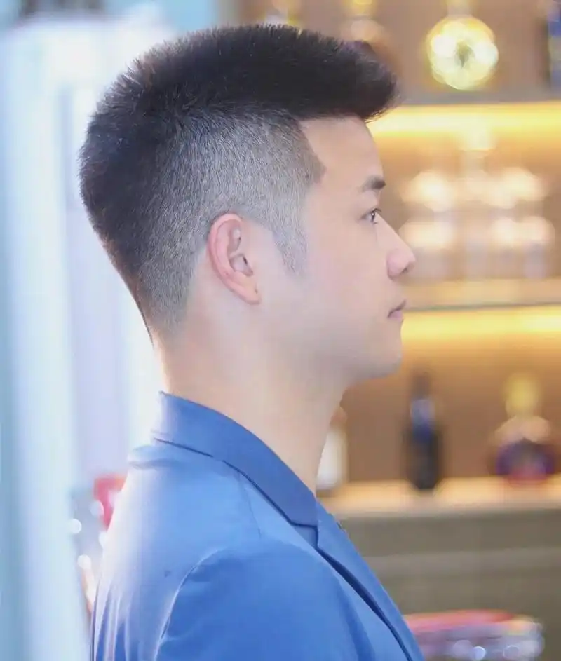 平头发型图片两边,短发_大山谷图库