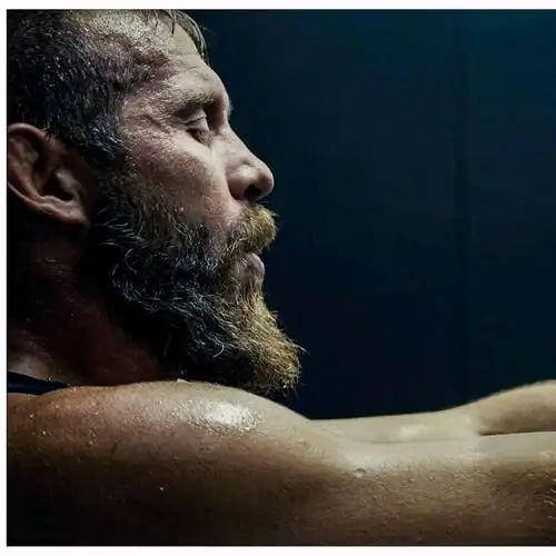 ufc轻量级选手牛仔唐纳德塞罗尼ins照片自取