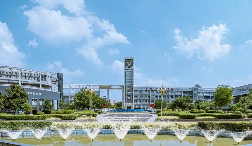 探索"非遗 高校"模式 郑州城市职业学院联动地方传承非遗文化