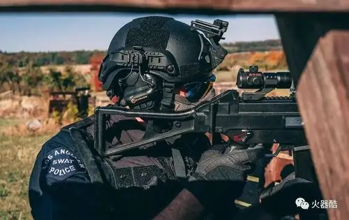 强硬的黑衣人洛杉矶警局swat图集