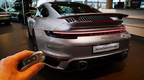 2021款保时捷911turbos650匹马力代号992