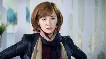 鼓楼外于震边潇潇