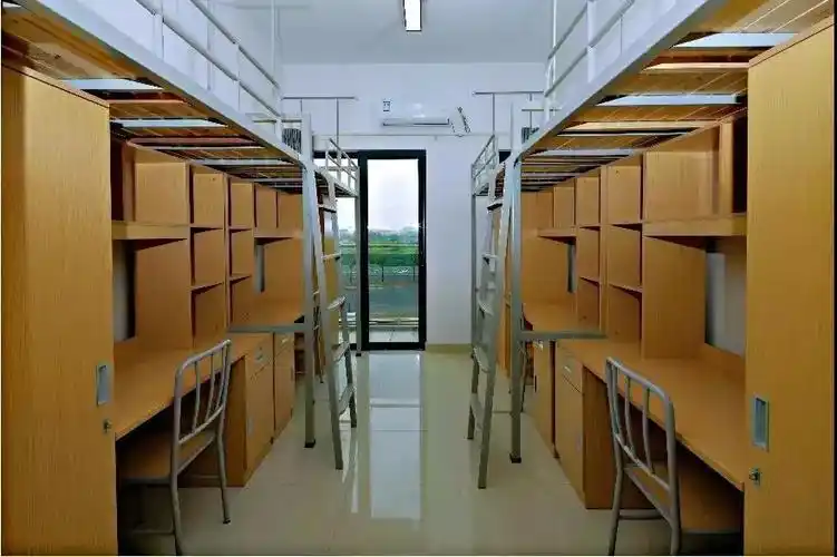 南京航空航天大学是985还是211录取分数线与宿舍条件介绍