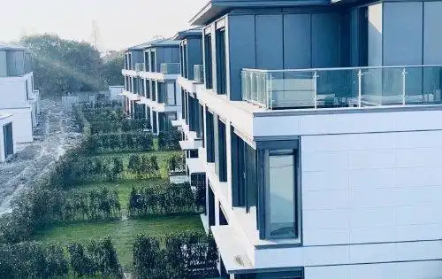 联排别墅实景图