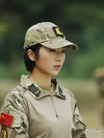 火凤凰中的欧阳倩竟然是北体校花