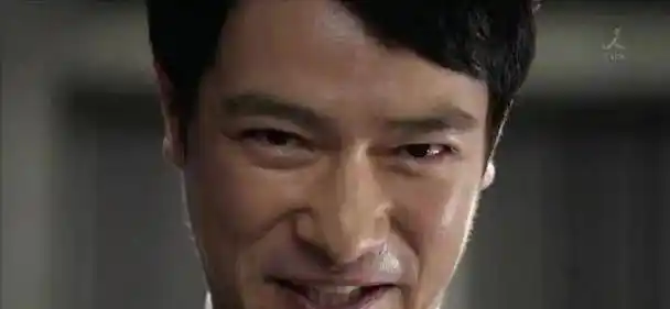 还有人做了他的表情包到处传播,让人忍不住对网友的造梗能力拍案叫绝