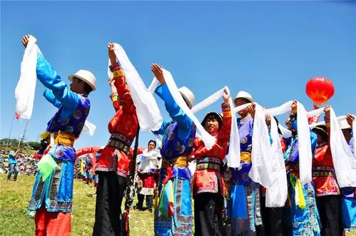 蒙古族的风俗习惯