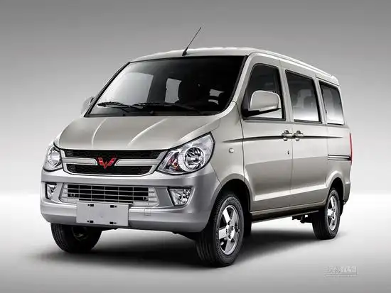 日前从官方获悉,上汽通用五菱正式推出了五菱之光s车型,此次,新车推出