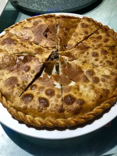 新疆肉馕一口气吃了三角,那是一个"香".今天就让我做个十足的吃货吧