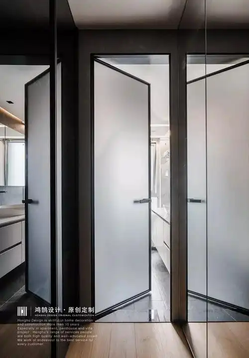 160平极简现代风装修磨砂玻璃门设计图
