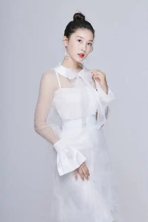 谢孟伟与妻子相处细节 揭露明星婚后真实生活_郭珊珊_孩子_夫妻俩