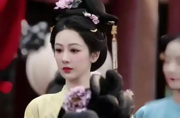 杨紫路透一出,我就知道她赢在哪儿了_发髻_感觉_唐代