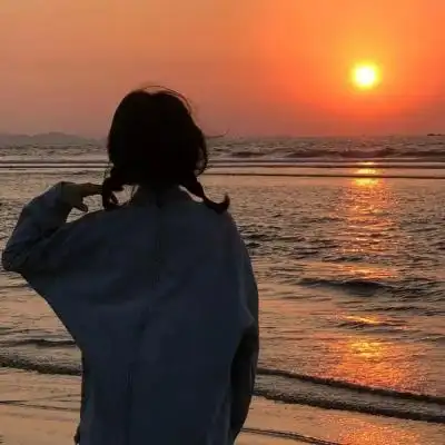 日出唯美头像女生高清唯美的女生微信头像日出图片