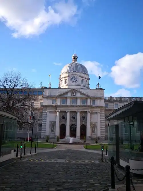 爱尔兰首都一一都柏林