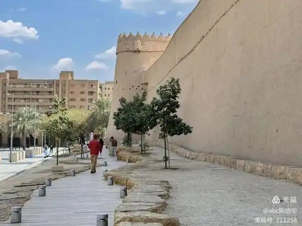 晚潮花园之城沙特首都利雅得