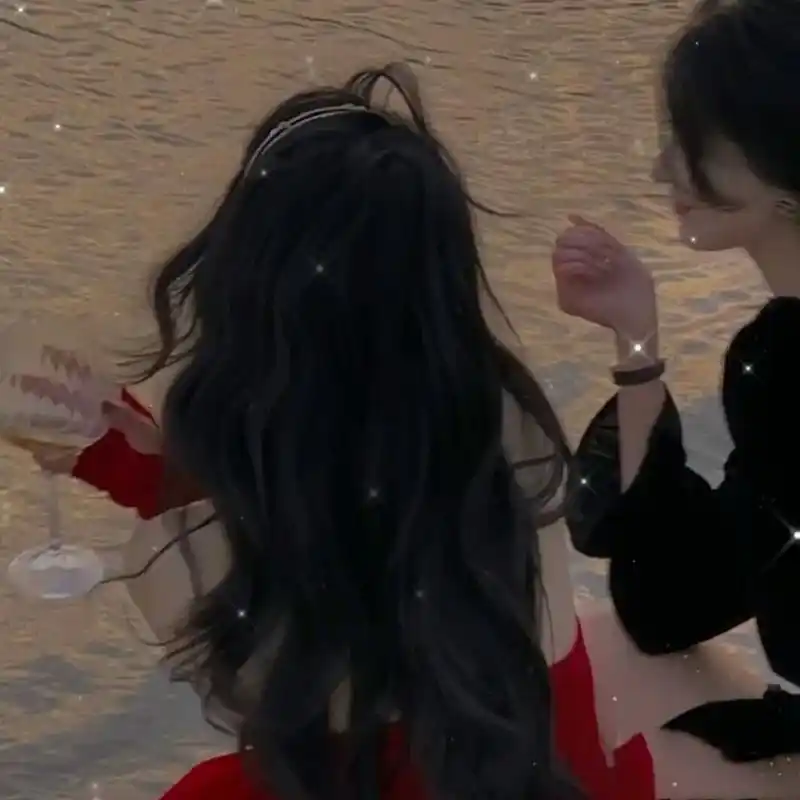 三人真人闺蜜头像来啦 有仙气的,有可爱的哦,欢迎抱图,拿图说一声各位