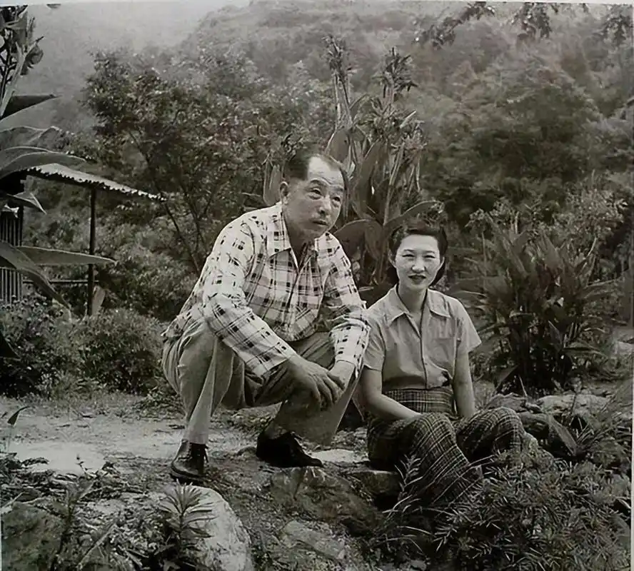 于凤至晚年评价赵一荻:赵四小姐对张家是有大功的,真不容易啊!