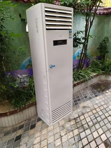数码家电5匹美的立式柜机8成新以上空调转让
