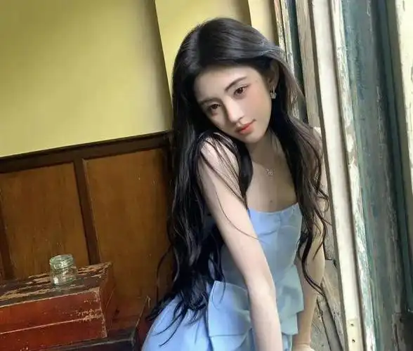 tfboys合体录综艺?蔡徐坤被亚当兰伯特掰弯?鞠婧祎又整容了?