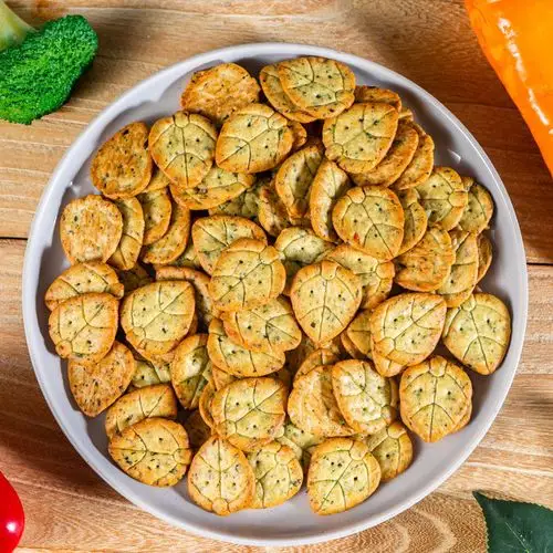 包装方式:袋装饼干口味:蔬果味产地:中国饼干种类:营养饼干商品属性猜